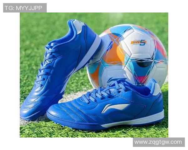 足球球星运动鞋搭配解析 打造独特场外时尚风格